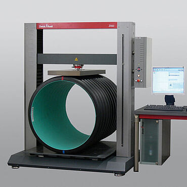 Preskušanje cevi - togost obroča po ISO 9969 ali ASTM D2412 s strojem za preskušanje materialov ProLine